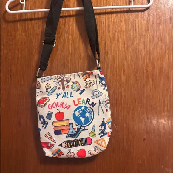 White 'Y'All Gonna Learn' Educational Print Crossbody Bag - Picture 4 of 15